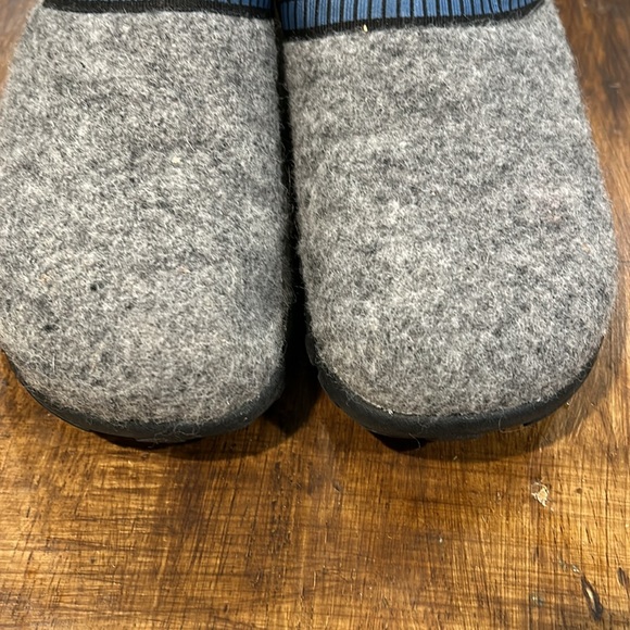 EUC north face clogs - Picture 6 of 8